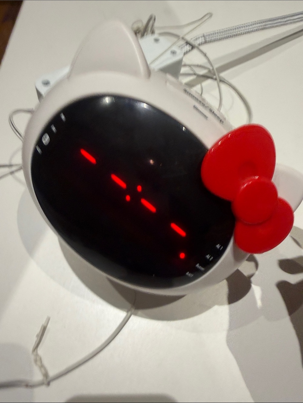 Hello Kitty White Clock with Red Bow LED Display